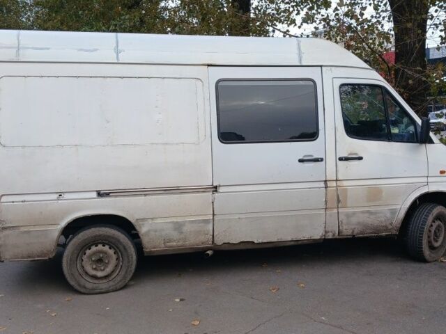 Мерседес Sprinter 1998 у Хмельницькому на Automoto.ua Білий Мерседес Sprinter, об'ємом двигуна 2.9 л та пробігом 750 тис. км за 3500 $, фото 1 на Automoto.ua