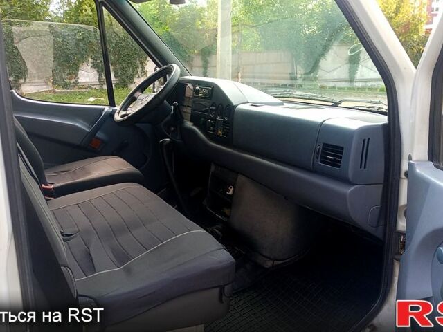 Білий Мерседес Sprinter, об'ємом двигуна 2.3 л та пробігом 0 тис. км за 4600 $, фото 7 на Automoto.ua