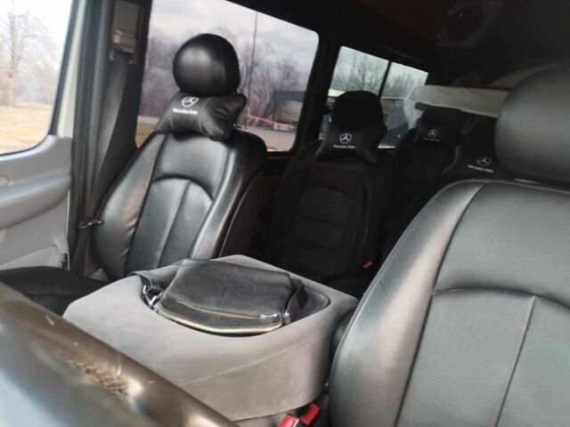 Белый Мерседес Sprinter, объемом двигателя 2.9 л и пробегом 550 тыс. км за 2600 $, фото 9 на Automoto.ua
