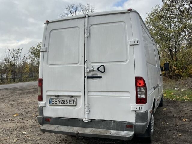 Белый Мерседес Sprinter, объемом двигателя 2.9 л и пробегом 786 тыс. км за 5500 $, фото 3 на Automoto.ua