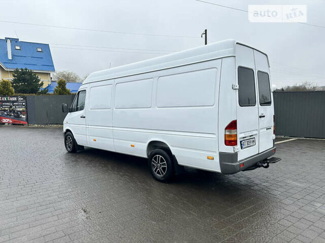 Белый Мерседес Sprinter, объемом двигателя 2.87 л и пробегом 222 тыс. км за 14999 $, фото 6 на Automoto.ua