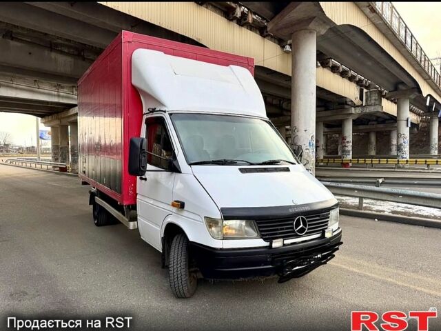 Белый Мерседес Sprinter, объемом двигателя 2.9 л и пробегом 800 тыс. км за 8500 $, фото 12 на Automoto.ua