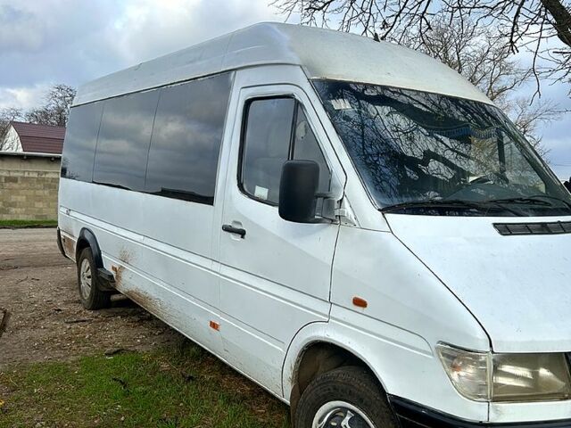 Білий Мерседес Sprinter, об'ємом двигуна 2.9 л та пробігом 0 тис. км за 6200 $, фото 2 на Automoto.ua