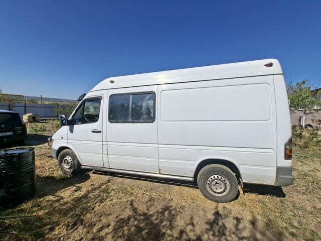 Білий Мерседес Sprinter, об'ємом двигуна 2.9 л та пробігом 850 тис. км за 7000 $, фото 3 на Automoto.ua