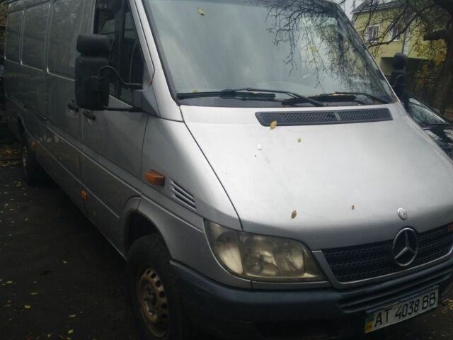 Белый Мерседес Sprinter, объемом двигателя 2.9 л и пробегом 450 тыс. км за 7000 $, фото 6 на Automoto.ua