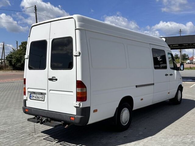 Білий Мерседес Sprinter, об'ємом двигуна 2.9 л та пробігом 500 тис. км за 8500 $, фото 3 на Automoto.ua