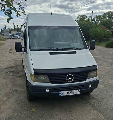Белый Мерседес Sprinter, объемом двигателя 2.87 л и пробегом 876 тыс. км за 6800 $, фото 12 на Automoto.ua