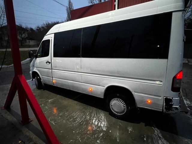 Белый Мерседес Sprinter, объемом двигателя 2.9 л и пробегом 200 тыс. км за 3500 $, фото 4 на Automoto.ua