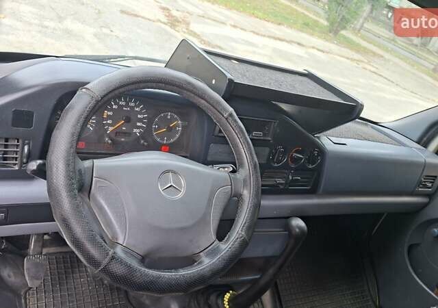 Белый Мерседес Sprinter, объемом двигателя 2.87 л и пробегом 876 тыс. км за 6800 $, фото 15 на Automoto.ua