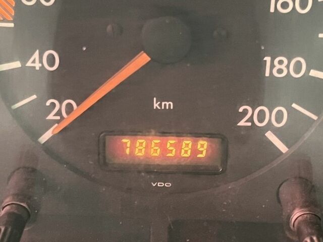 Белый Мерседес Sprinter, объемом двигателя 2.9 л и пробегом 786 тыс. км за 5500 $, фото 7 на Automoto.ua