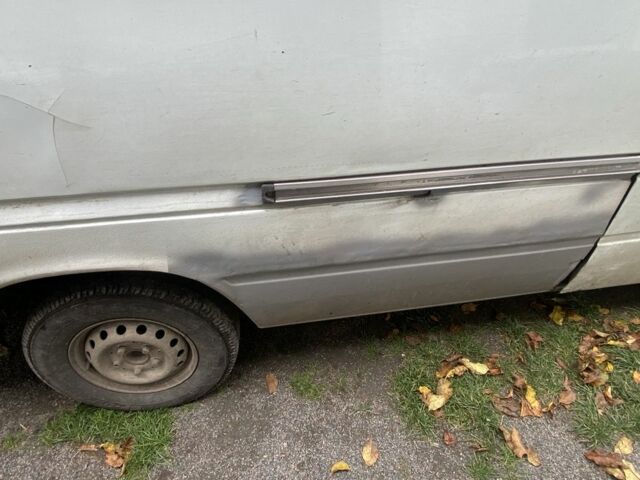 Білий Мерседес Sprinter, об'ємом двигуна 2.9 л та пробігом 750 тис. км за 5500 $, фото 3 на Automoto.ua