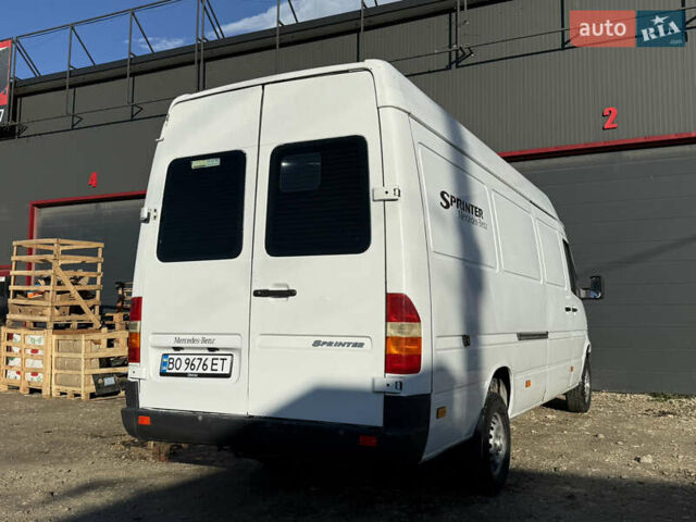 Белый Мерседес Sprinter, объемом двигателя 2.9 л и пробегом 30 тыс. км за 9699 $, фото 11 на Automoto.ua