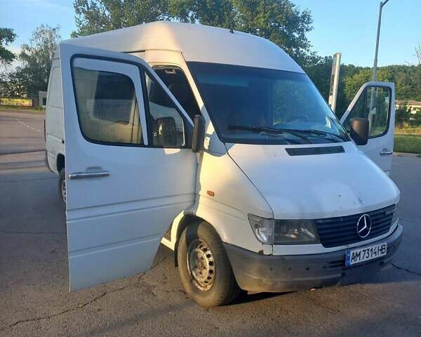 Білий Мерседес Sprinter, об'ємом двигуна 2.87 л та пробігом 532 тис. км за 4800 $, фото 5 на Automoto.ua