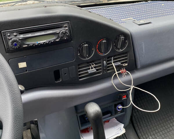 Белый Мерседес Sprinter, объемом двигателя 0 л и пробегом 385 тыс. км за 6700 $, фото 14 на Automoto.ua