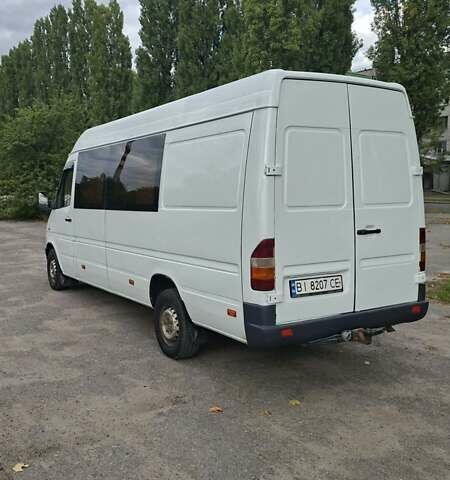 Белый Мерседес Sprinter, объемом двигателя 2.87 л и пробегом 876 тыс. км за 6800 $, фото 4 на Automoto.ua