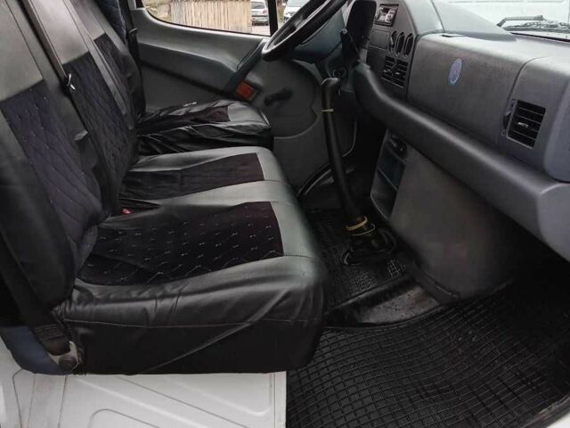 Білий Мерседес Sprinter, об'ємом двигуна 2.9 л та пробігом 400 тис. км за 2350 $, фото 9 на Automoto.ua