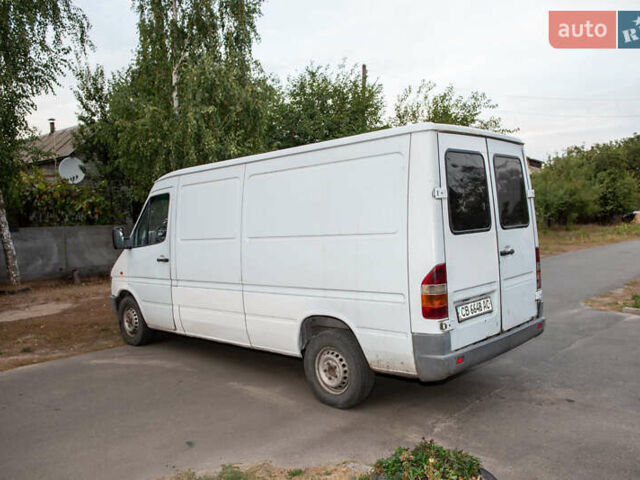 Белый Мерседес Sprinter, объемом двигателя 2.87 л и пробегом 381 тыс. км за 4850 $, фото 2 на Automoto.ua