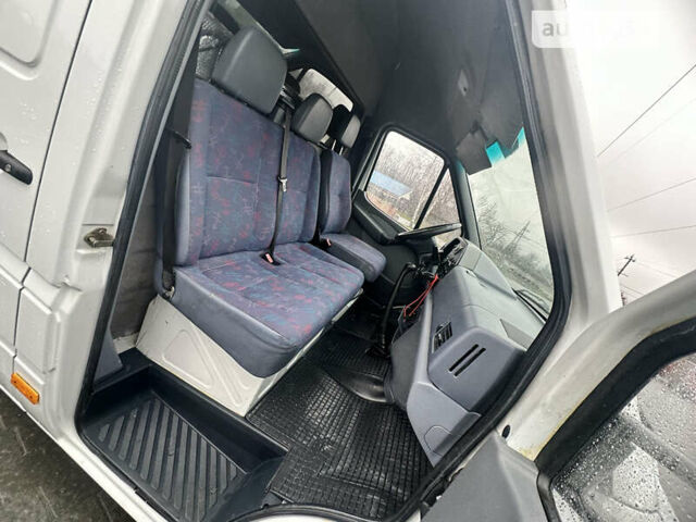 Белый Мерседес Sprinter, объемом двигателя 2.87 л и пробегом 222 тыс. км за 14999 $, фото 24 на Automoto.ua