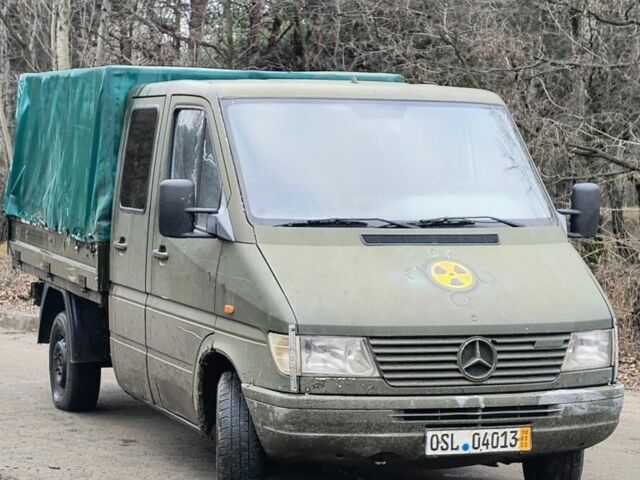 Белый Мерседес Sprinter, объемом двигателя 2.9 л и пробегом 315 тыс. км за 3300 $, фото 3 на Automoto.ua