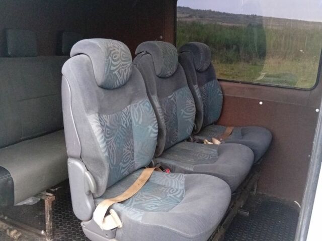 Білий Мерседес Sprinter, об'ємом двигуна 2.9 л та пробігом 600 тис. км за 8700 $, фото 4 на Automoto.ua