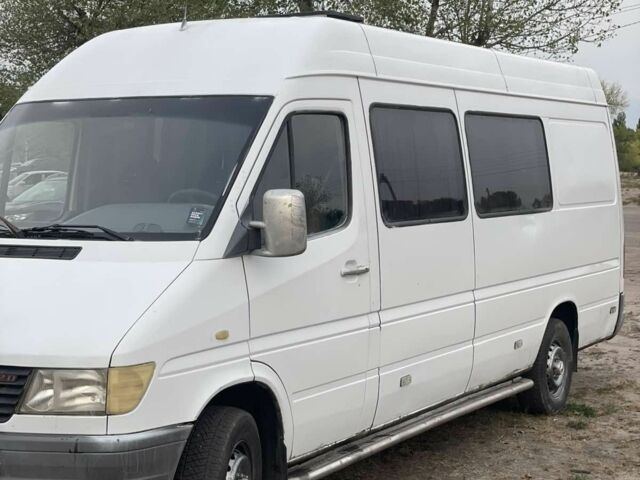 Белый Мерседес Sprinter, объемом двигателя 0 л и пробегом 2 тыс. км за 6500 $, фото 1 на Automoto.ua