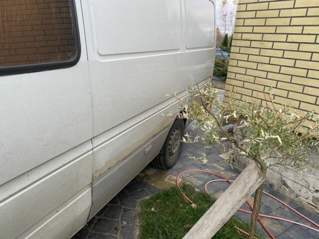 Білий Мерседес Sprinter, об'ємом двигуна 2.9 л та пробігом 750 тис. км за 5500 $, фото 7 на Automoto.ua