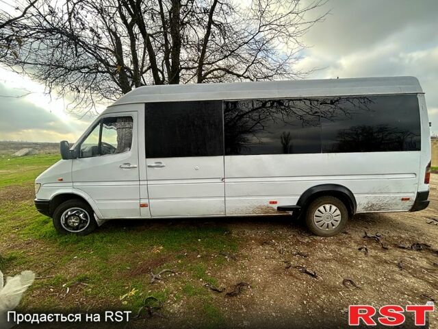 Білий Мерседес Sprinter, об'ємом двигуна 2.9 л та пробігом 0 тис. км за 6200 $, фото 5 на Automoto.ua