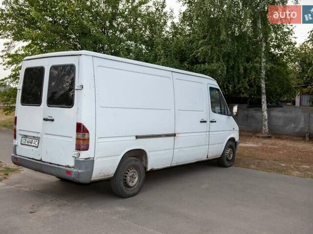 Белый Мерседес Sprinter, объемом двигателя 2.87 л и пробегом 381 тыс. км за 4850 $, фото 7 на Automoto.ua