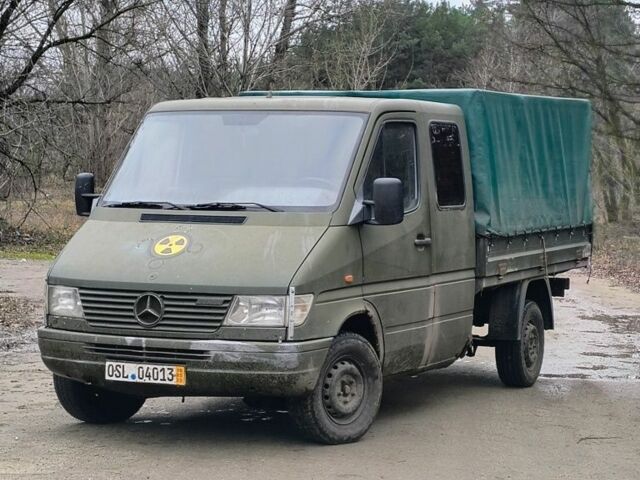 Белый Мерседес Sprinter, объемом двигателя 2.9 л и пробегом 315 тыс. км за 3300 $, фото 1 на Automoto.ua