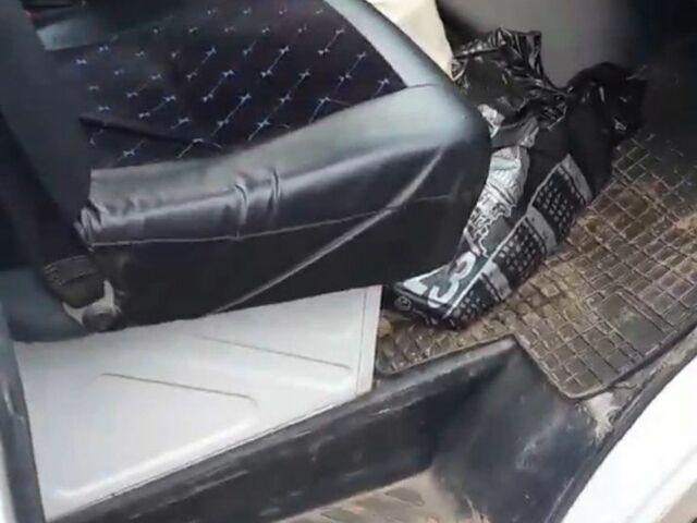 Белый Мерседес Sprinter, объемом двигателя 2.9 л и пробегом 400 тыс. км за 3000 $, фото 10 на Automoto.ua