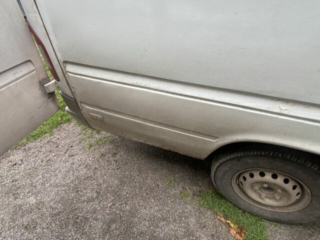 Білий Мерседес Sprinter, об'ємом двигуна 2.9 л та пробігом 750 тис. км за 5500 $, фото 4 на Automoto.ua