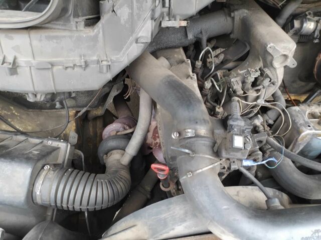 Белый Мерседес Sprinter, объемом двигателя 0 л и пробегом 640 тыс. км за 8300 $, фото 9 на Automoto.ua