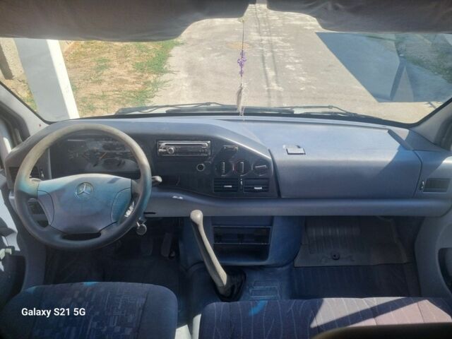 Белый Мерседес Sprinter, объемом двигателя 2.9 л и пробегом 550 тыс. км за 2600 $, фото 9 на Automoto.ua