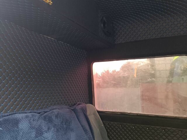 Білий Мерседес Sprinter, об'ємом двигуна 2.3 л та пробігом 350 тис. км за 5800 $, фото 3 на Automoto.ua