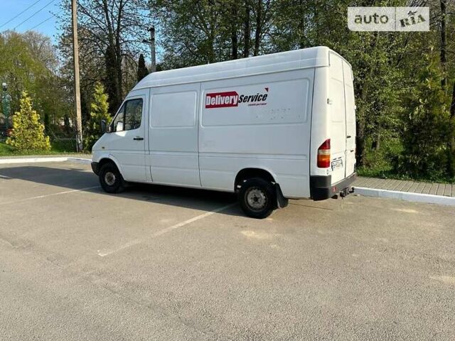 Білий Мерседес Sprinter, об'ємом двигуна 2.3 л та пробігом 300 тис. км за 4500 $, фото 2 на Automoto.ua