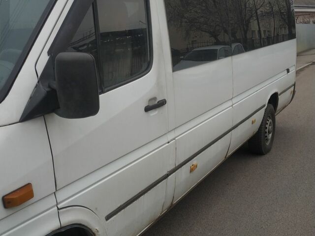 Белый Мерседес Sprinter, объемом двигателя 2.2 л и пробегом 3 тыс. км за 5500 $, фото 7 на Automoto.ua