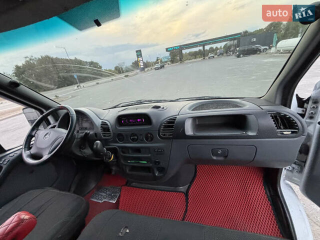 Белый Мерседес Sprinter, объемом двигателя 2.15 л и пробегом 640 тыс. км за 7800 $, фото 10 на Automoto.ua