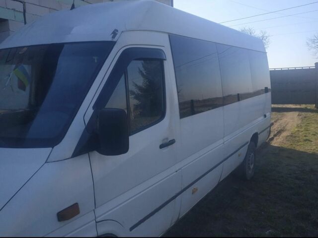 Белый Мерседес Sprinter, объемом двигателя 2.2 л и пробегом 3 тыс. км за 5500 $, фото 19 на Automoto.ua