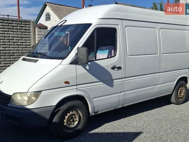 Білий Мерседес Sprinter, об'ємом двигуна 2.15 л та пробігом 274 тис. км за 8000 $, фото 9 на Automoto.ua