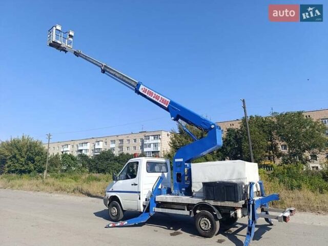 Белый Мерседес Sprinter, объемом двигателя 2.87 л и пробегом 92 тыс. км за 31000 $, фото 10 на Automoto.ua