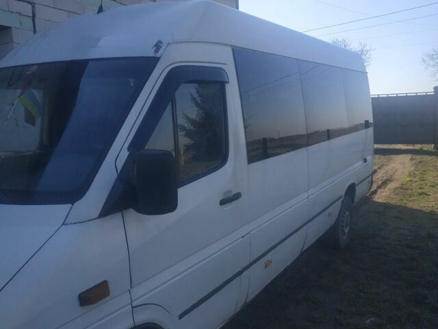 Белый Мерседес Sprinter, объемом двигателя 2.2 л и пробегом 3 тыс. км за 5500 $, фото 1 на Automoto.ua