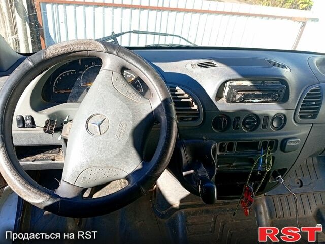 Білий Мерседес Sprinter, об'ємом двигуна 2.2 л та пробігом 519 тис. км за 7400 $, фото 6 на Automoto.ua