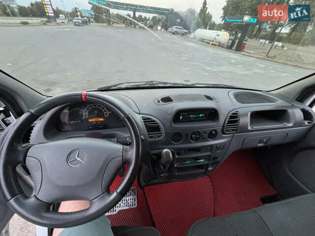 Белый Мерседес Sprinter, объемом двигателя 2.15 л и пробегом 640 тыс. км за 7800 $, фото 14 на Automoto.ua