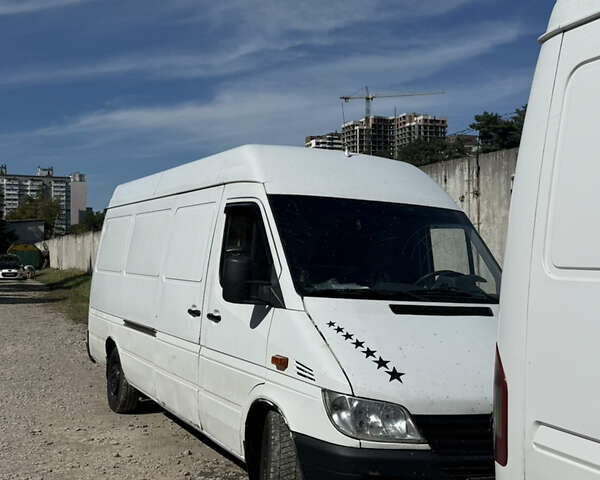 Белый Мерседес Sprinter, объемом двигателя 2.15 л и пробегом 9 тыс. км за 7500 $, фото 3 на Automoto.ua