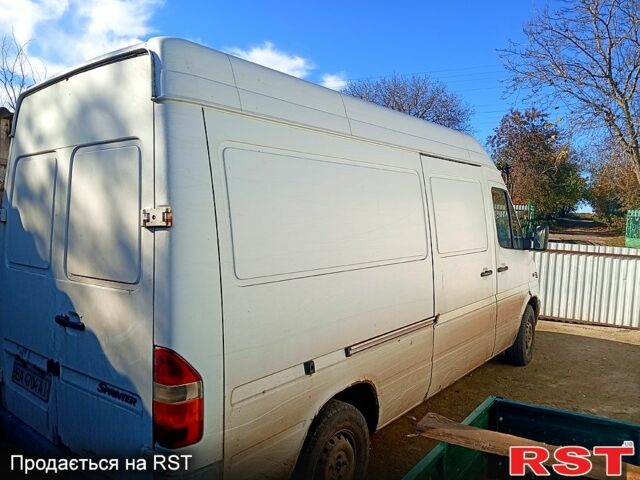 Білий Мерседес Sprinter, об'ємом двигуна 2.2 л та пробігом 519 тис. км за 7400 $, фото 1 на Automoto.ua