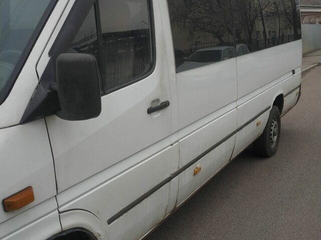 Белый Мерседес Sprinter, объемом двигателя 2.2 л и пробегом 3 тыс. км за 5500 $, фото 16 на Automoto.ua