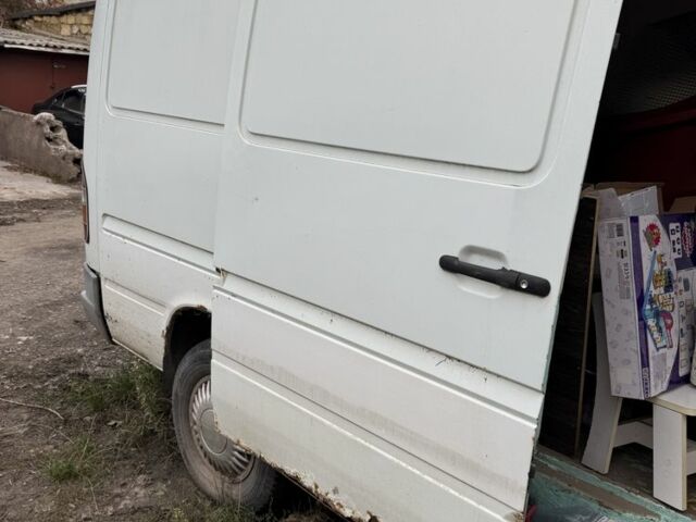 Белый Мерседес Sprinter, объемом двигателя 0 л и пробегом 2 тыс. км за 3000 $, фото 5 на Automoto.ua