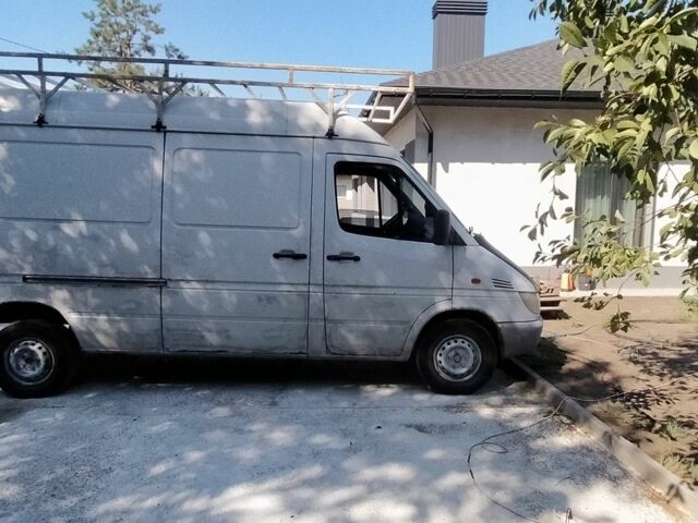 Білий Мерседес Sprinter, об'ємом двигуна 2.1 л та пробігом 47 тис. км за 4300 $, фото 1 на Automoto.ua