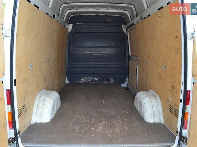 Белый Мерседес Sprinter, объемом двигателя 2.15 л и пробегом 374 тыс. км за 7000 $, фото 7 на Automoto.ua