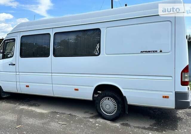 Білий Мерседес Sprinter, об'ємом двигуна 2.9 л та пробігом 465 тис. км за 8200 $, фото 4 на Automoto.ua